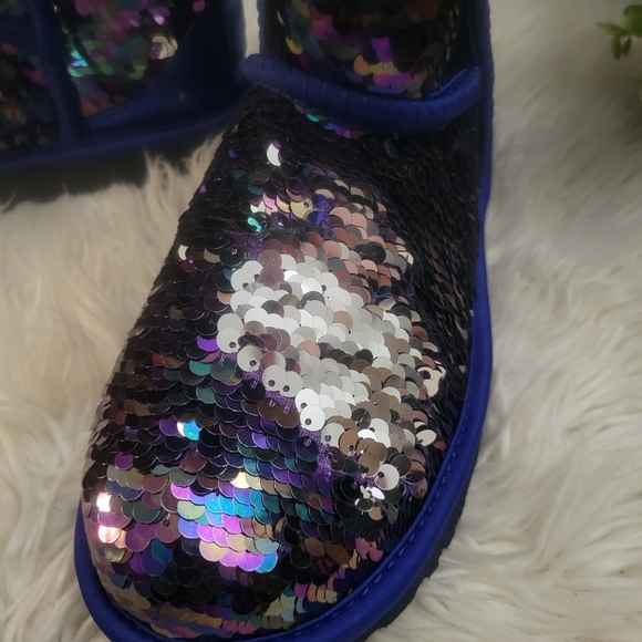 UGG Classic Short Multi Sequin Boots Size 5 - Picture 12 of 15
